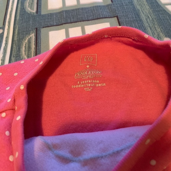 Baby Gap Pendelton Size 4 Toddler Girl Pyjama Set - Picture 2 of 3